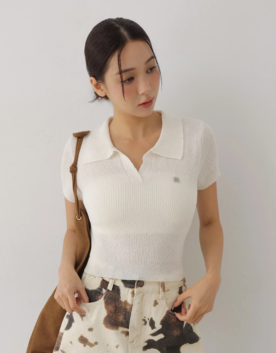 金屬LOGO短袖短版針織POLO衫 金屬LOGO短袖短版針織POLO衫
