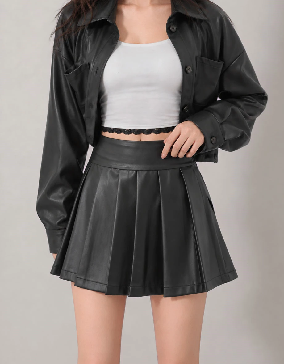 Wide Waistband Pleated Hem Mini Skort (Faux Leather / Faux Suede)