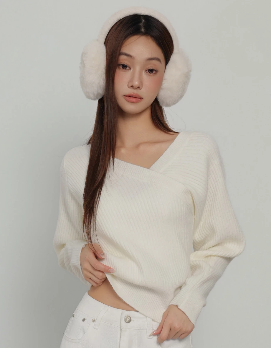 多WAY不對稱交叉V領長袖收腰短版毛衣 多WAY不對稱交叉V領長袖收腰短版毛衣